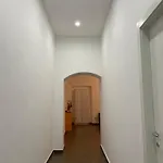 Chez Deca بيت ضيافة