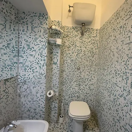 Guest house Chez Deca 4*