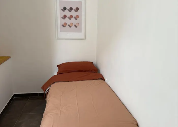 Chez Deca نابولي